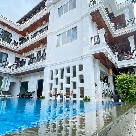 The Center Point Otel Siem Reap Dış mekan fotoğraf