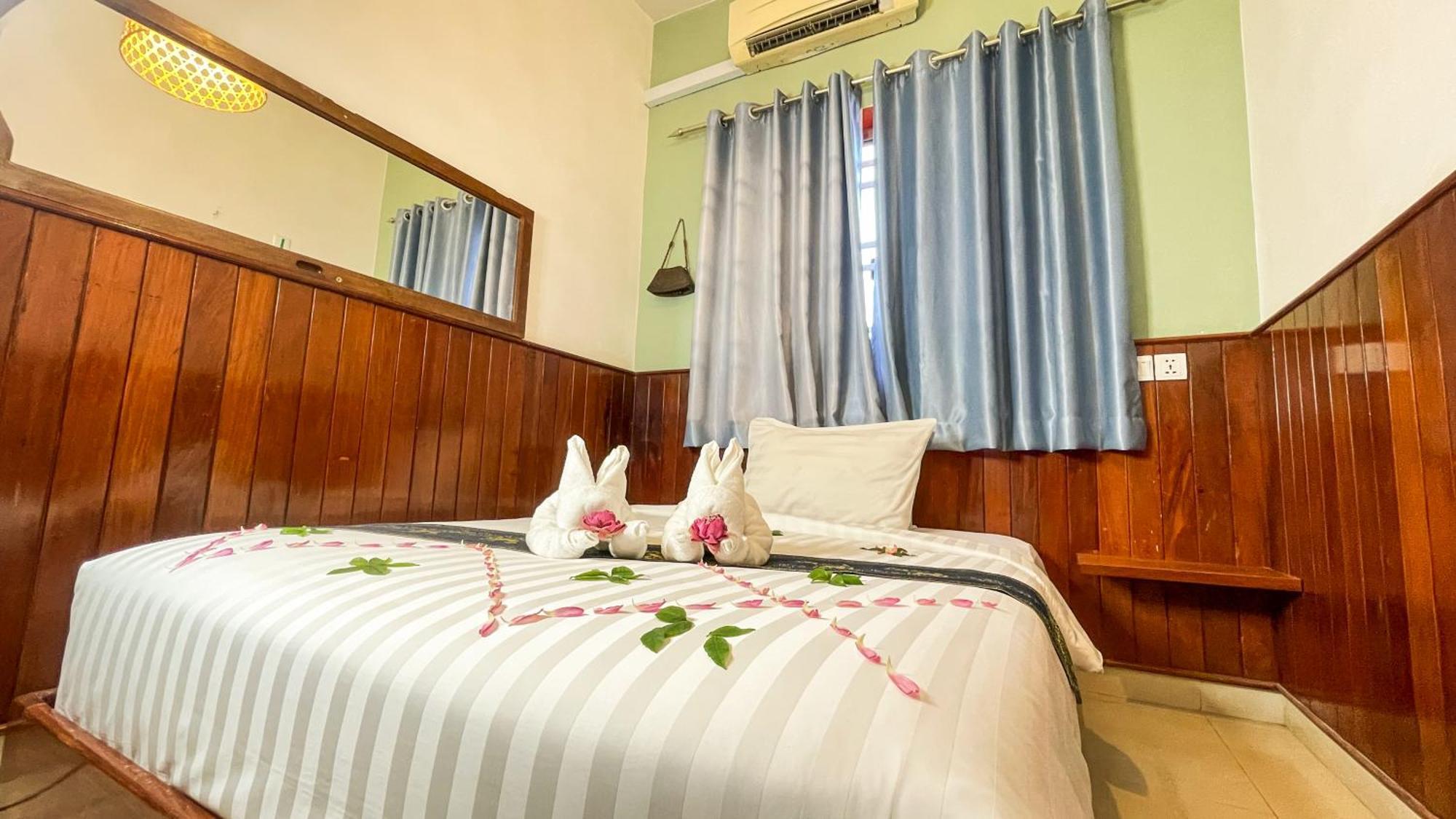 The Center Point Otel Siem Reap Dış mekan fotoğraf