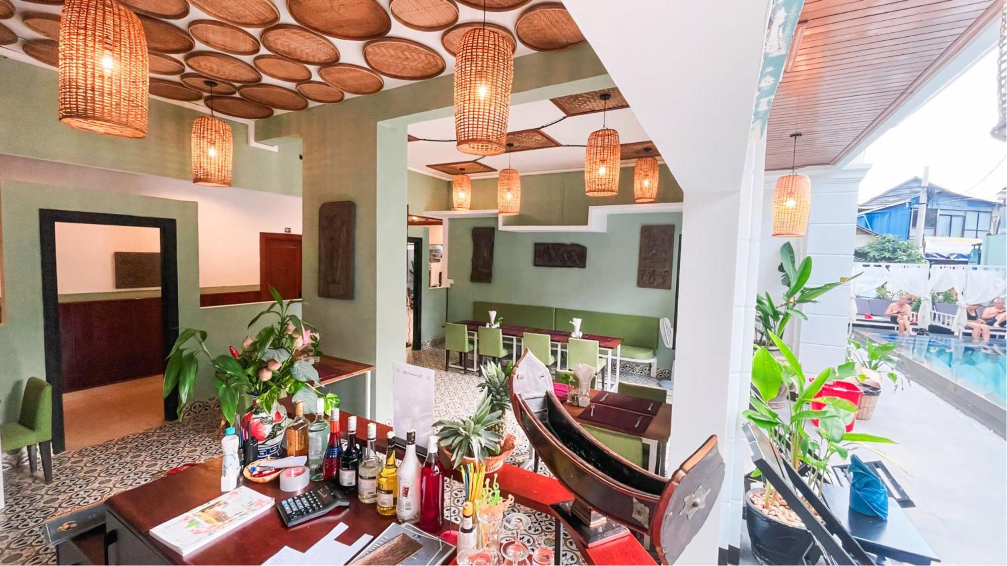 The Center Point Otel Siem Reap Dış mekan fotoğraf