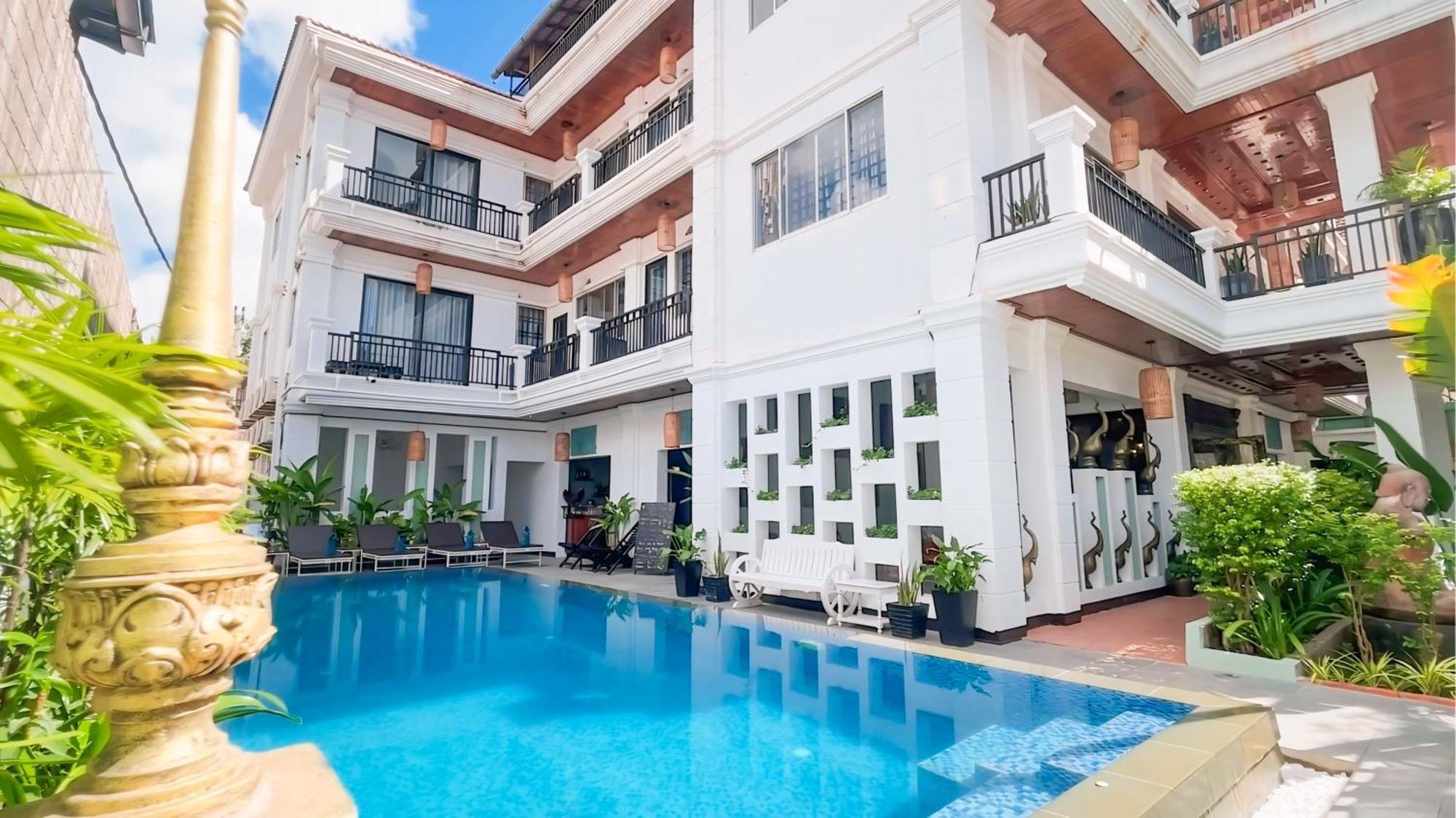 The Center Point Otel Siem Reap Dış mekan fotoğraf